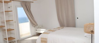 Villa with a sea view in southern Morocco