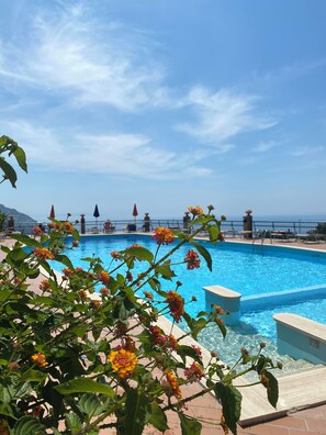 Pool - Vrbo Property (Positano)