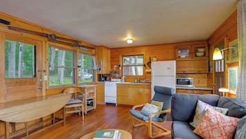Casa (2 Bedrooms) | Interior
