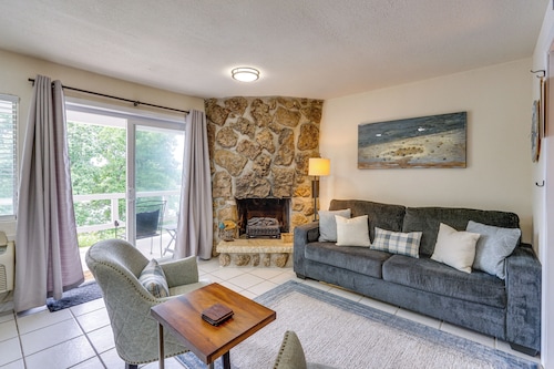 Lakefront Condo, Close to Bagnell Dam Strip