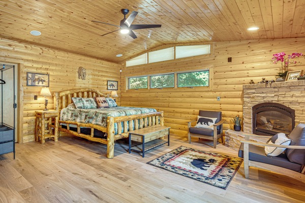 House (4 Bedrooms) | Interior