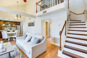 Apartment (2 Bedrooms) | Interior - Quiet Jackson Condo: Near Hospitals & Colleges (Jackson)