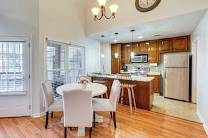 Apartment (2 Bedrooms) | Interior - Quiet Jackson Condo: Near Hospitals & Colleges (Jackson)
