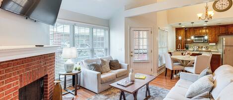 Apartment (2 Bedrooms) | Front of property