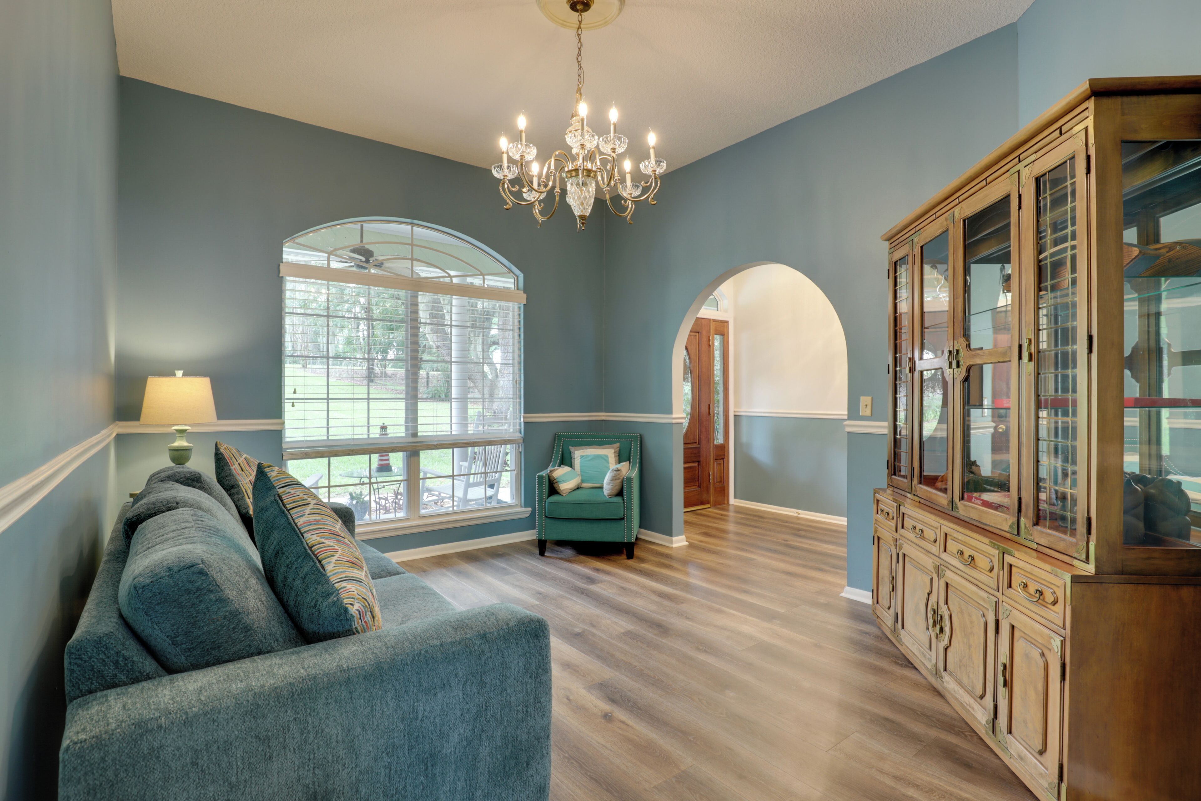 House (4 Bedrooms) | Interior