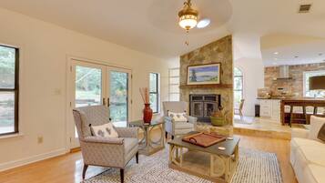 Rumah (3 Bedrooms) | Interior