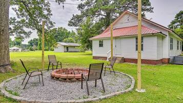 House (3 Bedrooms) | Front of property