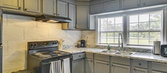 Walk to Park! Family Retreat w/ Yard in Lumberton