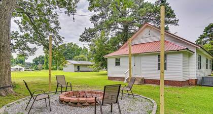 Walk to Park! Family Retreat w/ Yard in Lumberton