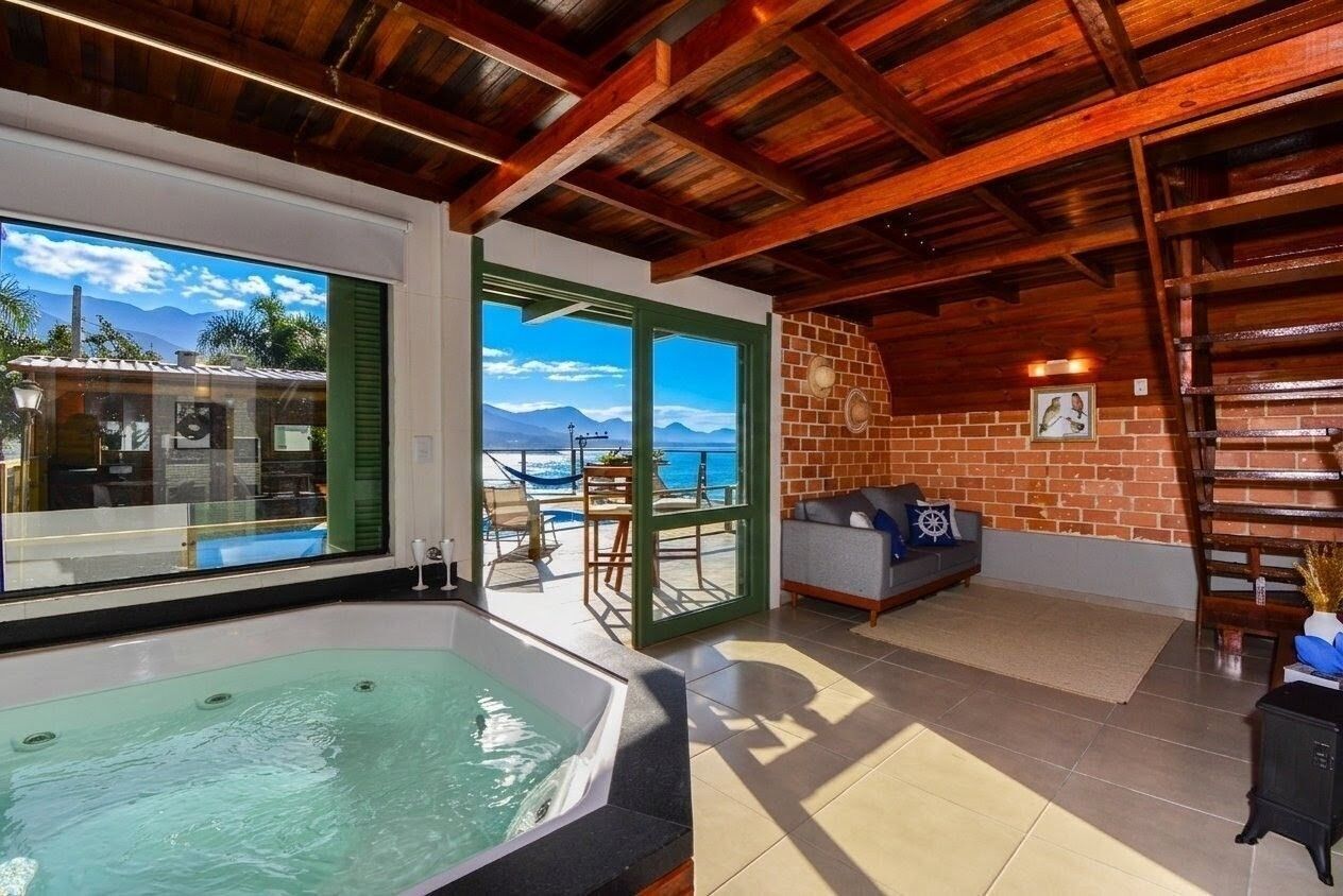 Chalet | Interior