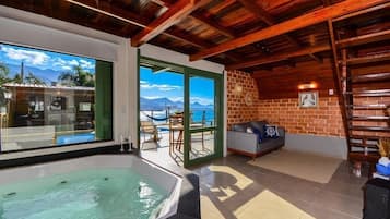 Chalet | Interior