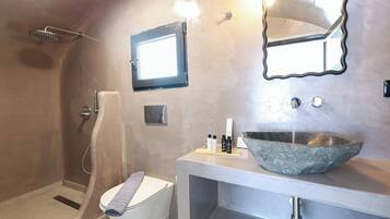 Dome Suite with Sea View & Hot Tub | Bilik Mandi | Pancuran mandi, pengering rambut, tuala disediakan, sabun