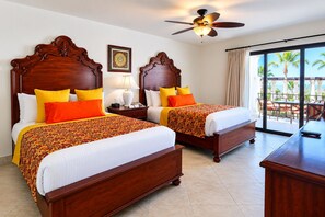 Room - 2-Bedroom Luxury Beachfront Condo | Stunning Ocean Views | Cabo San Lucas (El Paraje)