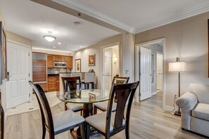 Dining - Best Location! MGM Signature Suite w/ Sphere View (Las Vegas)