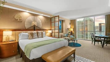 Desk, iron/ironing board, travel cot, WiFi