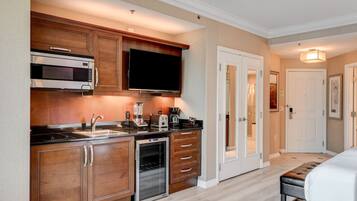 Microwave, stovetop, coffee/tea maker, toaster