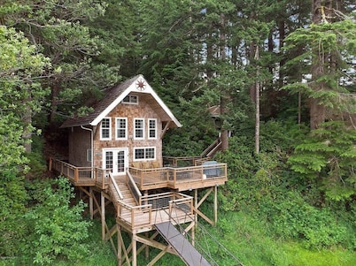 Scenic and relaxing Lake Cottage with Views
