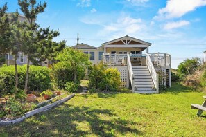 Exterior - Luxury Waterfront & Oceanfront Beach Paradise (North Topsail Beach)