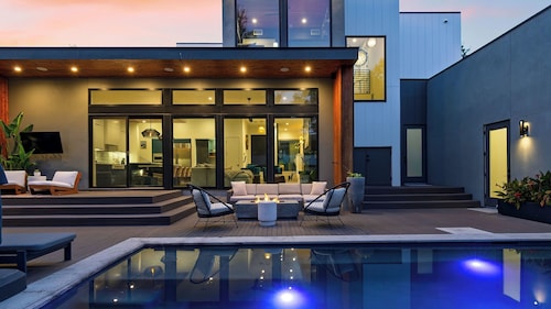 Oaklane Zen by Avantstay South Austin Retreat Private Pool + Fire Pit Near South Congress