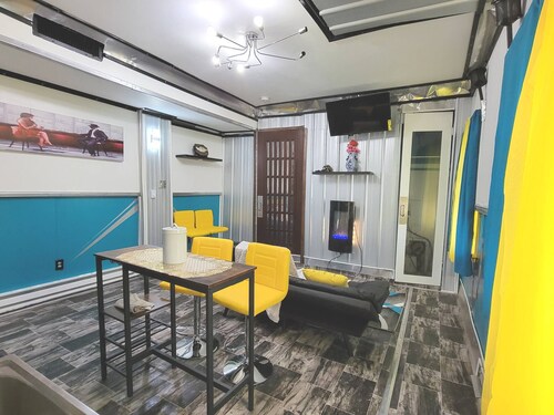 The Great Suite With Parking Near Philadelphia