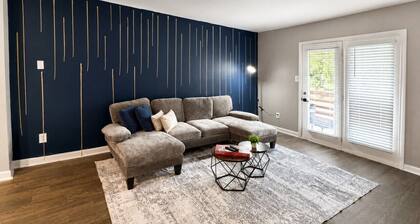 The Briar House | Elegant Hoover Escape T1