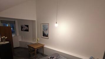 3 camere, Wi-Fi, lenzuola