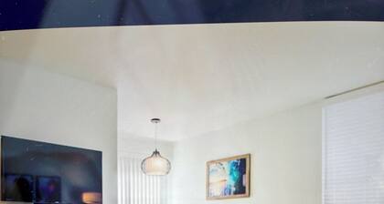 Comic Con! sleeps 4 1-bedroom hotel suites in San Diego with AC, kitchen, pool.