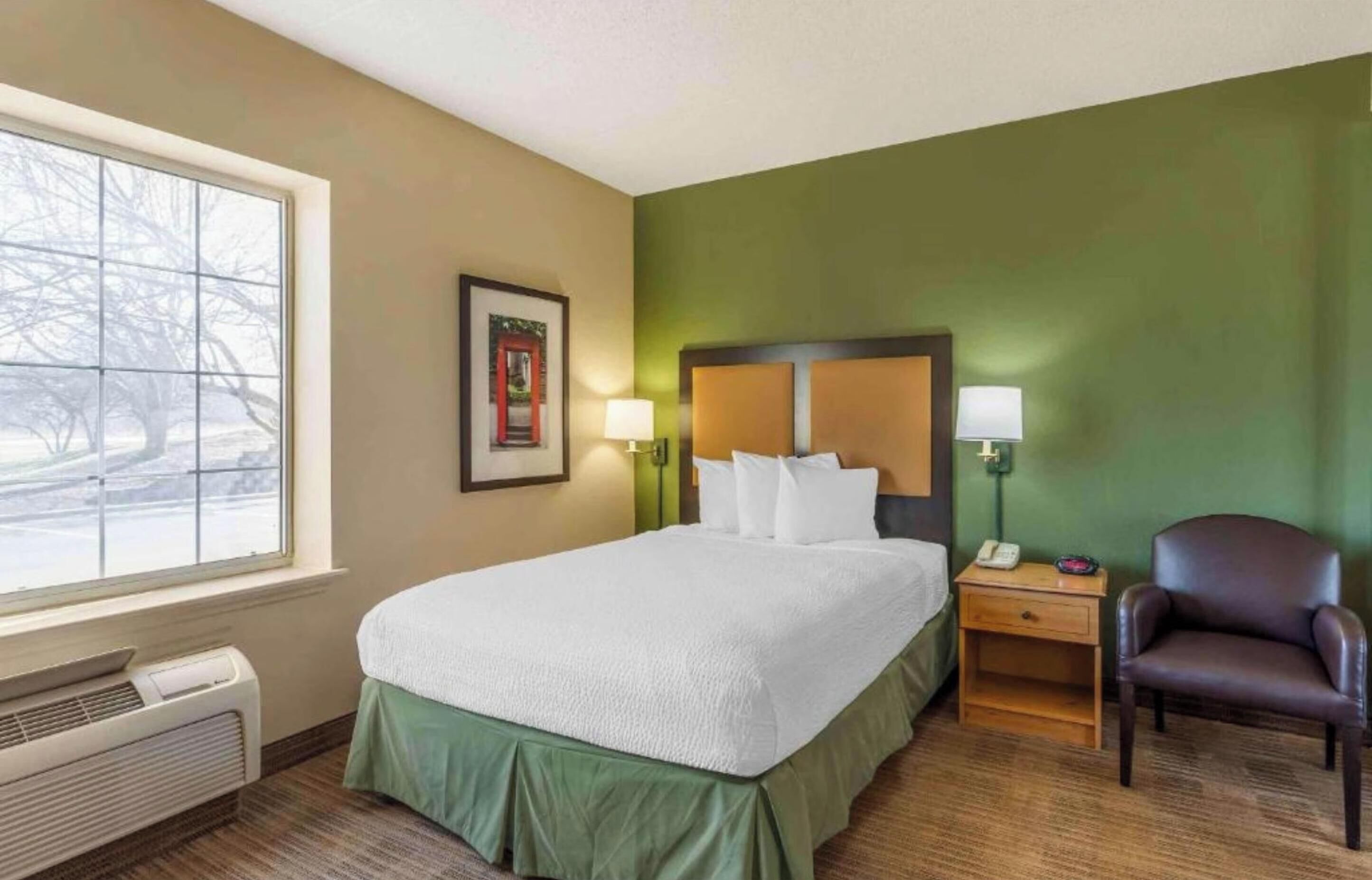 Chambre, 1 grand lit, non-fumeur (Kitchen) | Accès au Wi-Fi (inclus), literie fournie