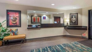 Reception - Motel 6 Suites Chicago Lisle IL (Lisle)