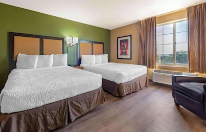 Motel 6 Suites Minneapolis Airport Eagan North MN