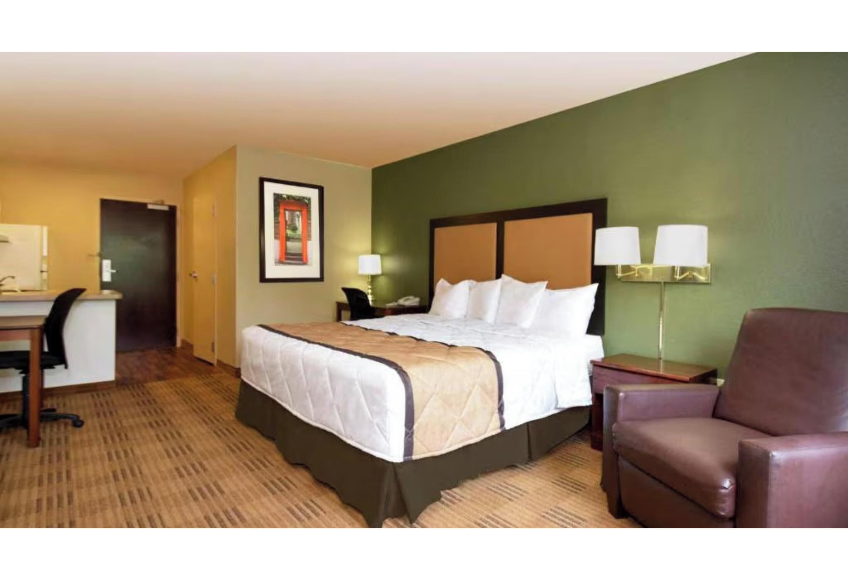Blackout drapes, iron/ironing board, free WiFi, bed sheets