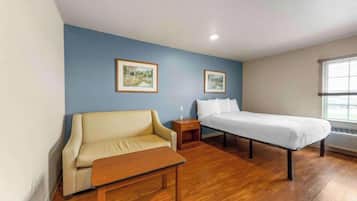 Iron/ironing board, free WiFi, bed sheets