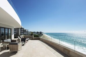 Terrace/patio - Garza Blanca Resort & Spa Los Cabos (Cabo San Lucas)