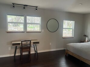 1 Schlafzimmer, Schreibtisch, Bügeleisen/Bügelbrett, WLAN