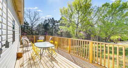 Ozark Cabin w Deck Near Norfork Lake!