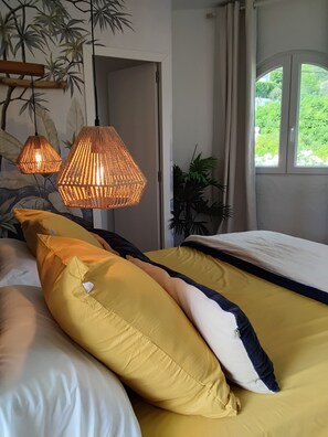 4 soverom, strykejern/-brett, wi-fi og sengetøy