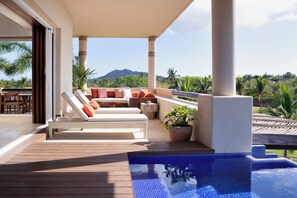 Pool - CASA AMANECER Discover the perfect blend of luxury, comfort, and privacy. (Desarrollo Punta Mita)