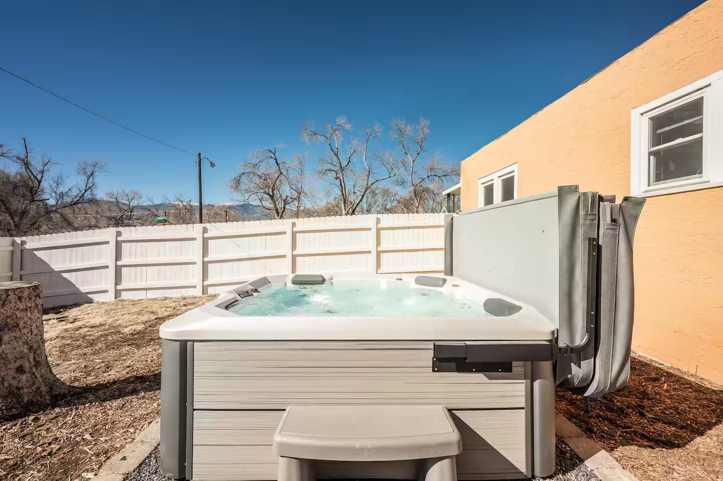 Baignoire à remous extérieure