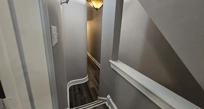 Charming 6 Bedroom & 4 Bath Home Near Philadelphia