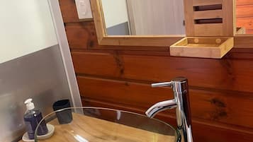 Shower, towels, soap, shampoo