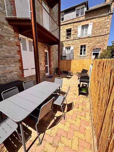 Apartment for 5 Guests in the Isle District, 700 Metres from the Beach