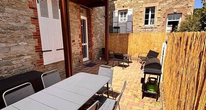 Apartment for 5 Guests in the Isle District, 700 Metres from the Beach