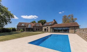 Pool - Vacation Rental at Uncle's House - LAPEYROUSE (LAPEYROUSE)