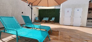 Terrace/patio - Abade House - 4 Bedrooms with Air Conditioning - Gourmet Area/Pool - Excellent Location - Itacaré (Itacaré)