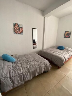 Room - Hostal Lobitos (Cerro Azul)