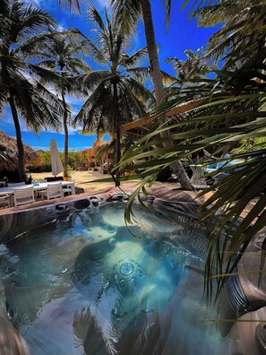 Outdoor pool - Hideaway Aruba: Private Villa with Jacuzzi (Savaneta)