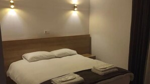Classic Room, Lake View - Gölpark Otel (Yeniçağa)