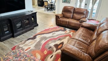 Smart TV, fireplace, books