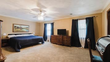 6 chambres, bureau, lit parapluie, Wi-Fi gratuit
