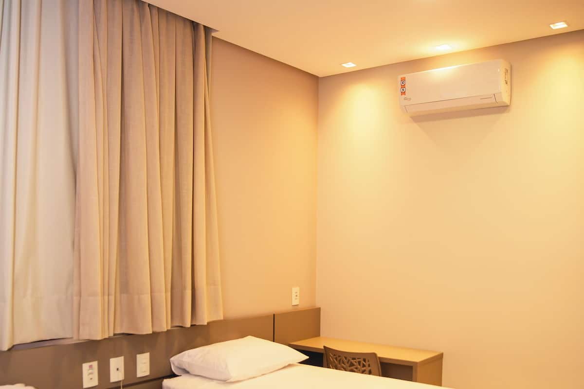 Comfort Double or Twin Room, Air conditioning, City View | In-room safe, laptop workspace, blackout drapes, soundproofing